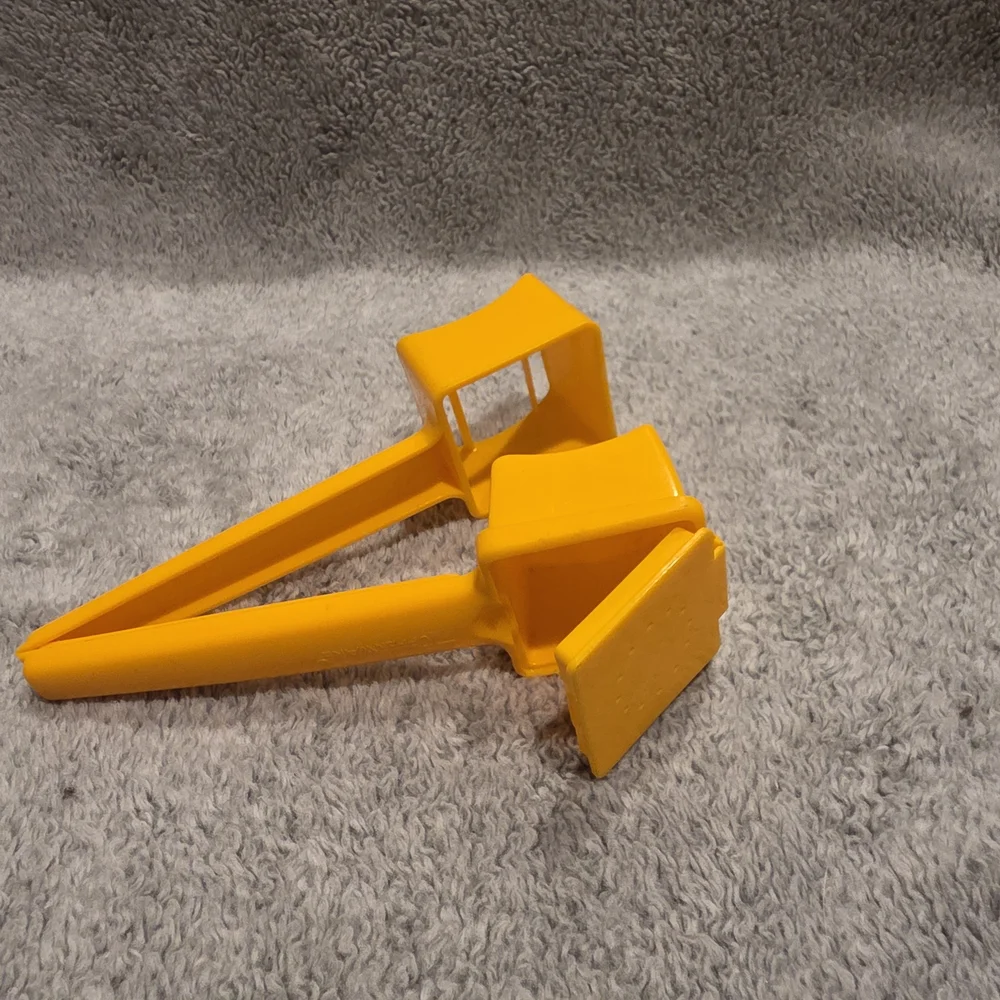 Tupperware‎ Orange Meat Tenderizer